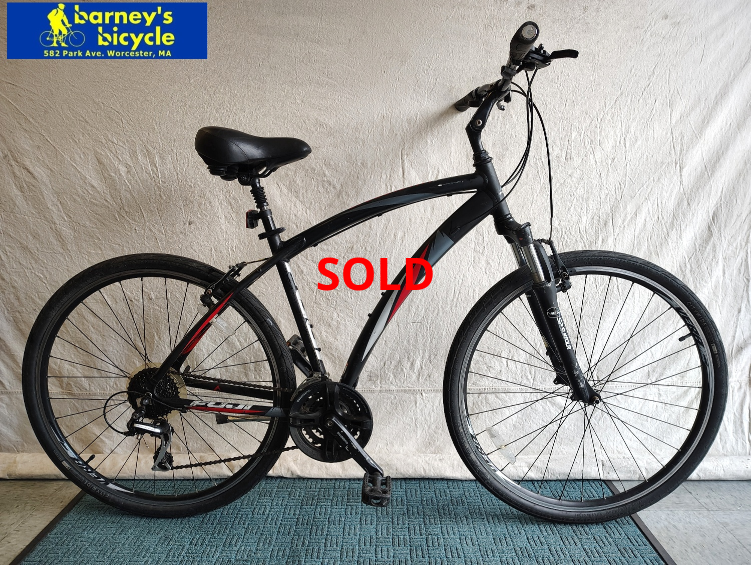 Fuji Crosstown 1.1
Frame Size: 19" LG / Rider Height: 5'9-6'0
Price: $ SOLD