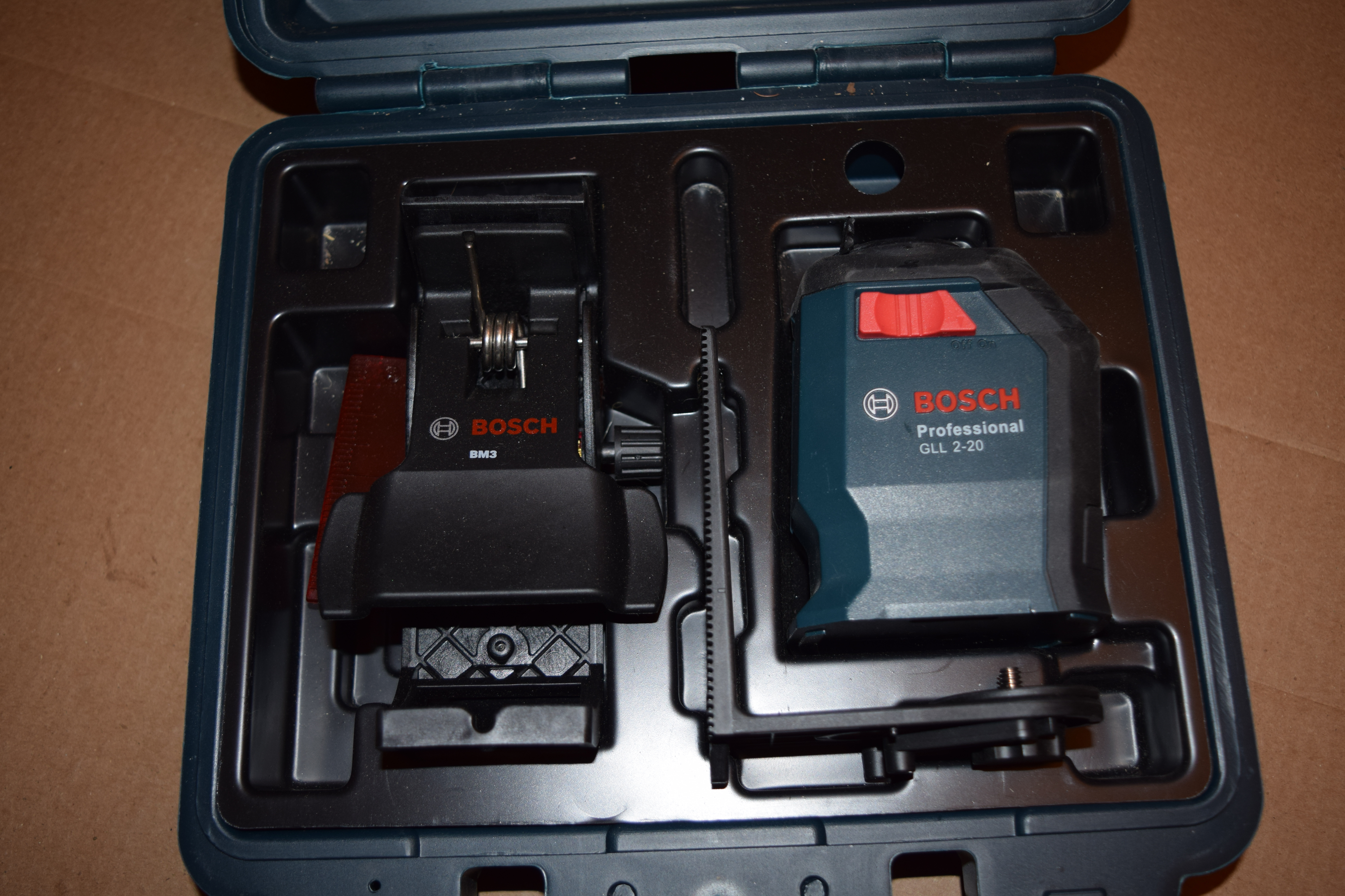 360-Degree Self-Leveling Cross-Line Laser (Model GLL 2-20 by Bosch)