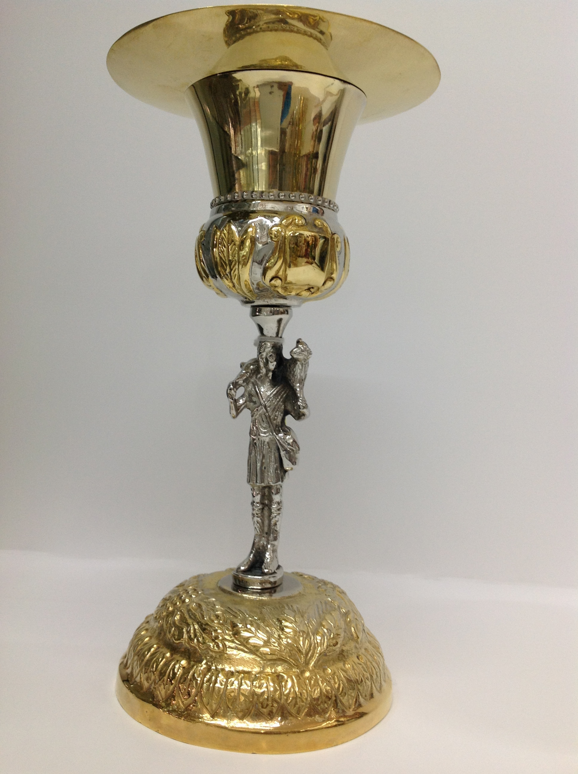 CALIZ EN CHAPA COMBINADO EN DISEÑO DE SAN JUAN BAUTISTA 

preguntar por existencias.