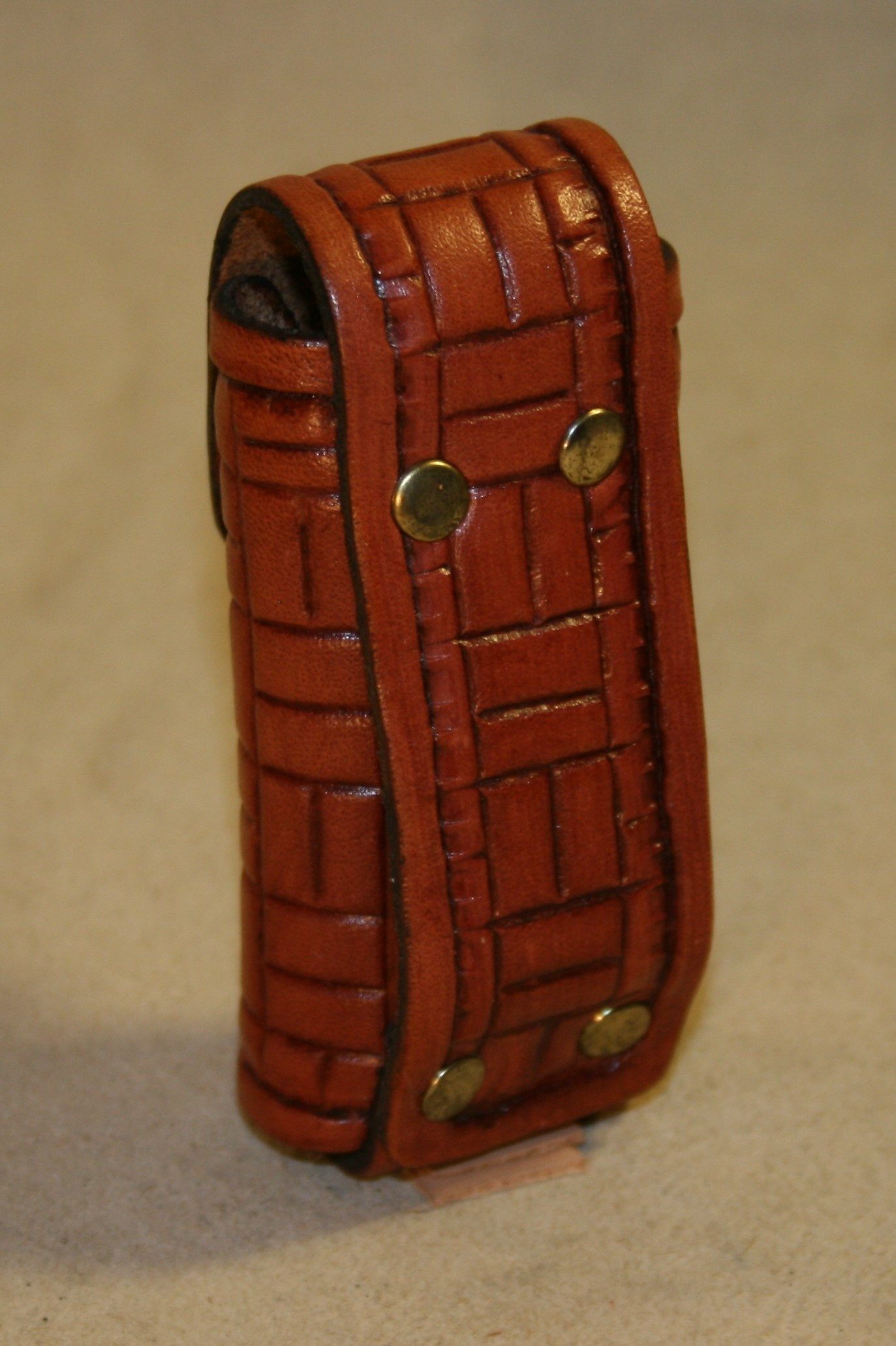 MT3 Tan, Tooled - back