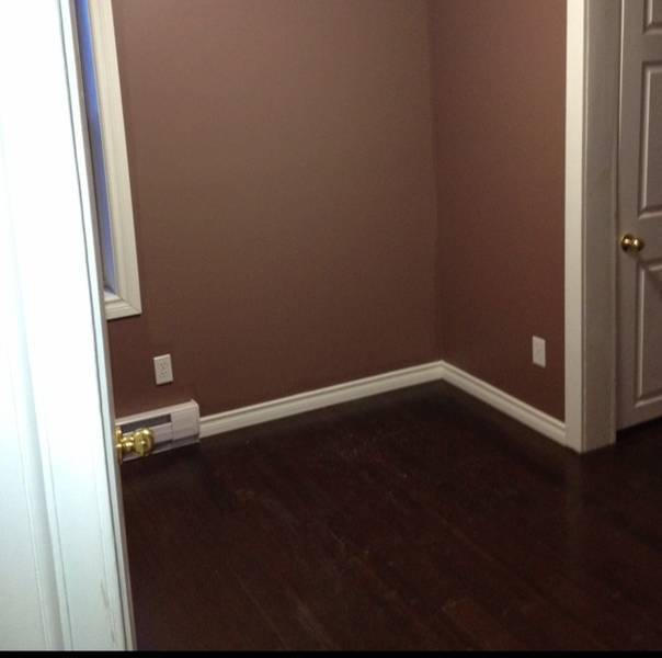 90-Coburg-Front-Small-Bedroom