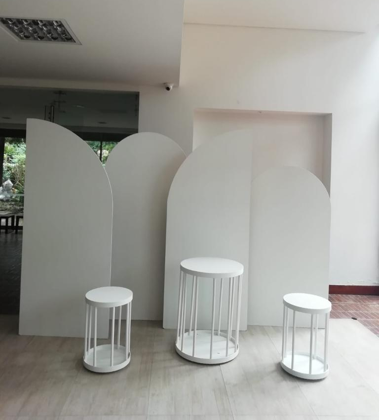 Panel Media luna
$60.000 en Alquiler
Precio unitario
Manejamos variedad de colores
·1.83 de altura x 91 de ancho
·2.20 de altura x 91 de ancho