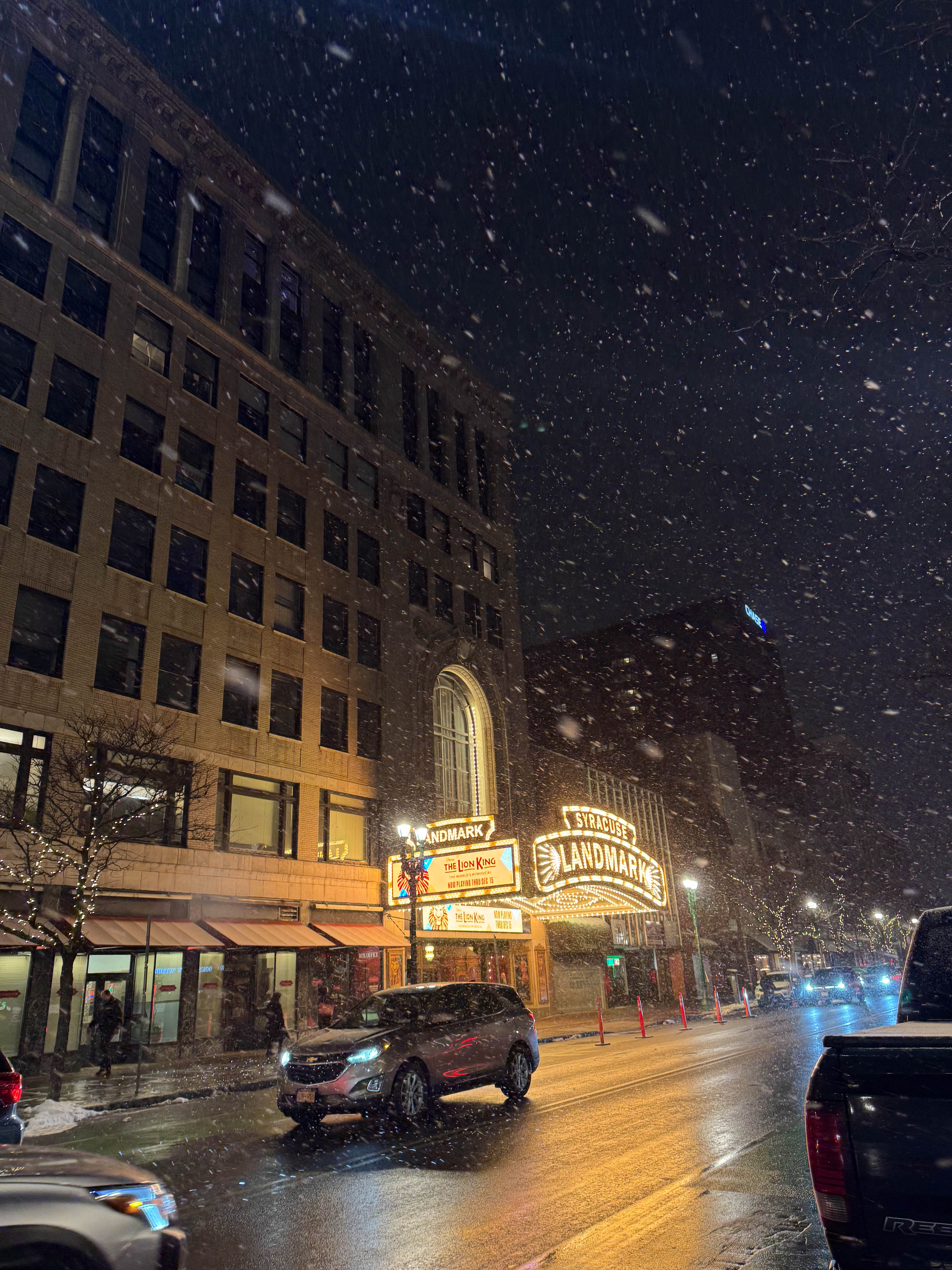 https://0201.nccdn.net/4_2/000/000/053/0e8/syracuse-order-6.jpg