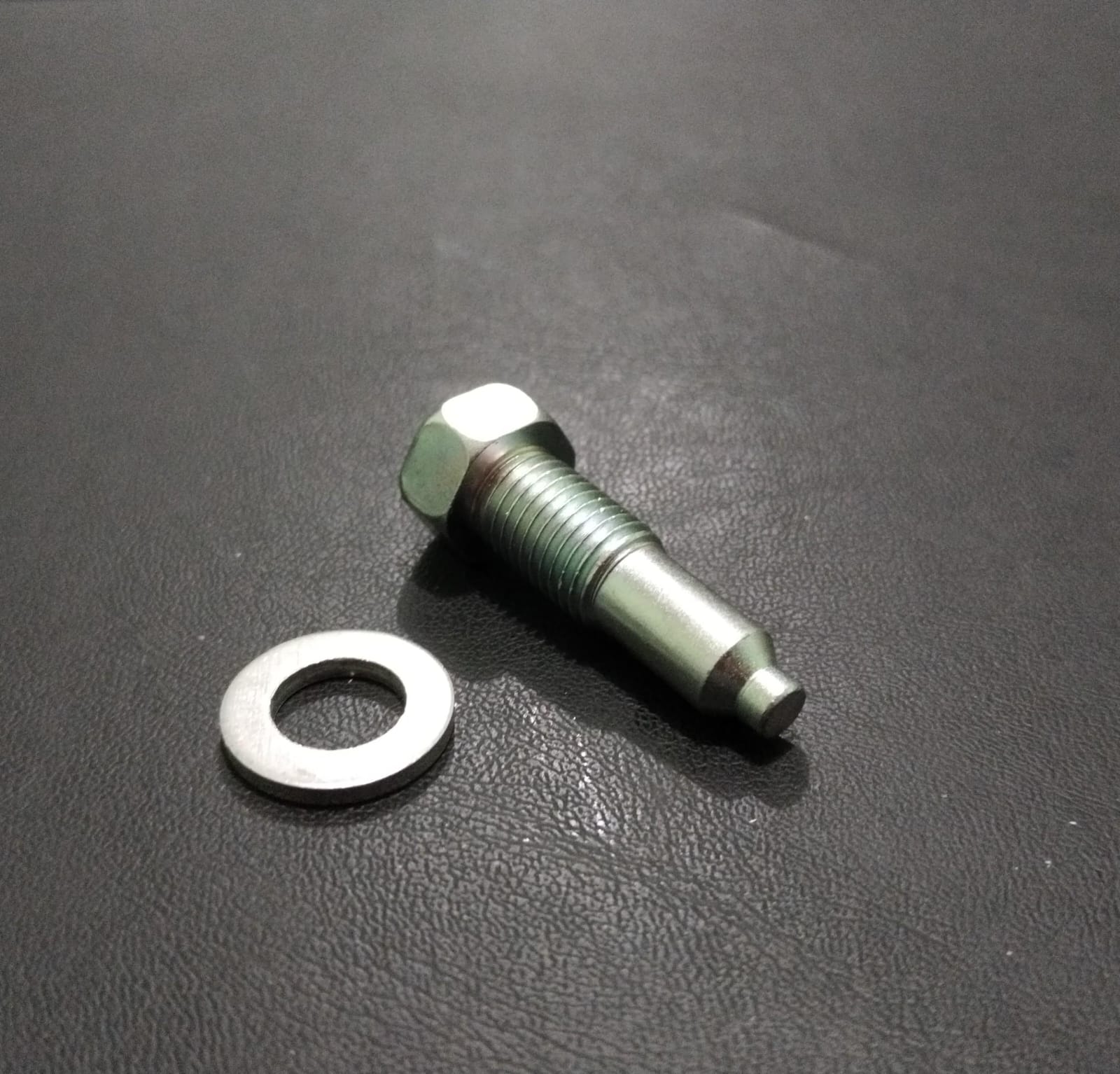 SPARK-MATIZ
TORNILLO PERNO
ORIGINAL
$180