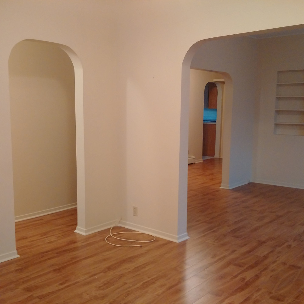 434 Lancaster #2 Living Room