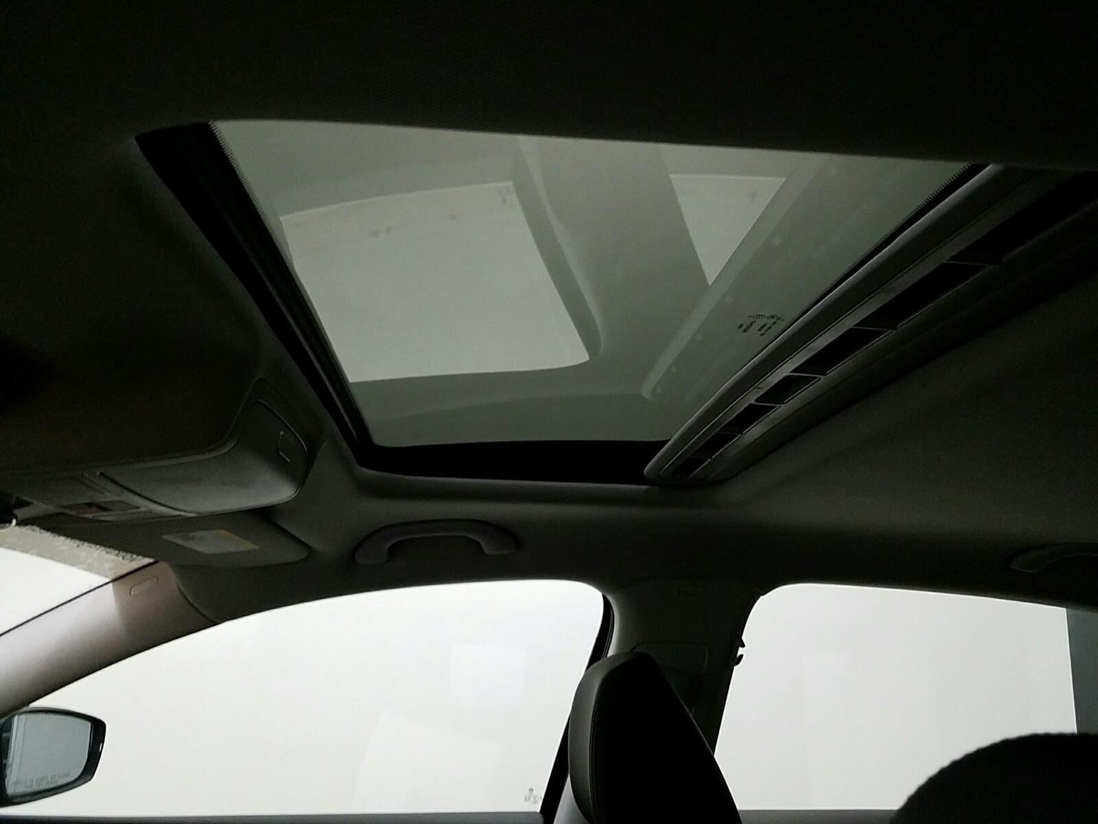 SUNROOF