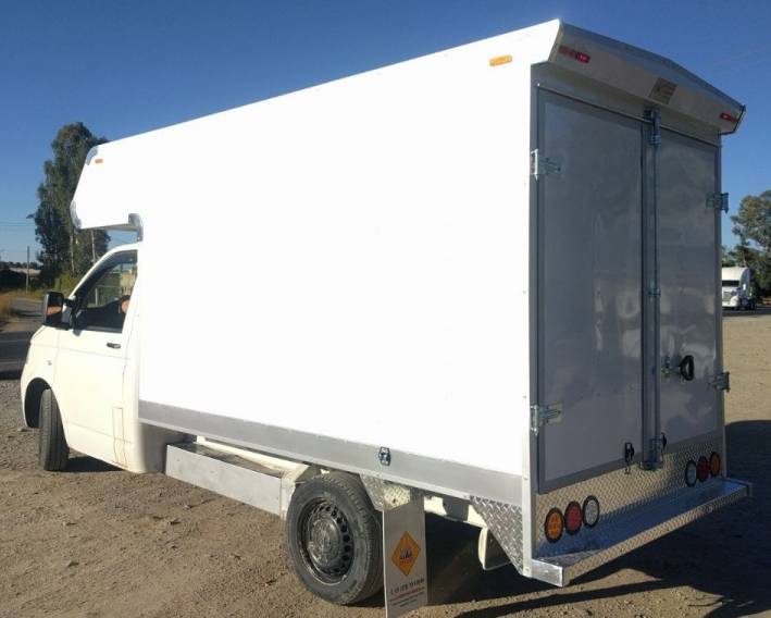 camper volado chasis