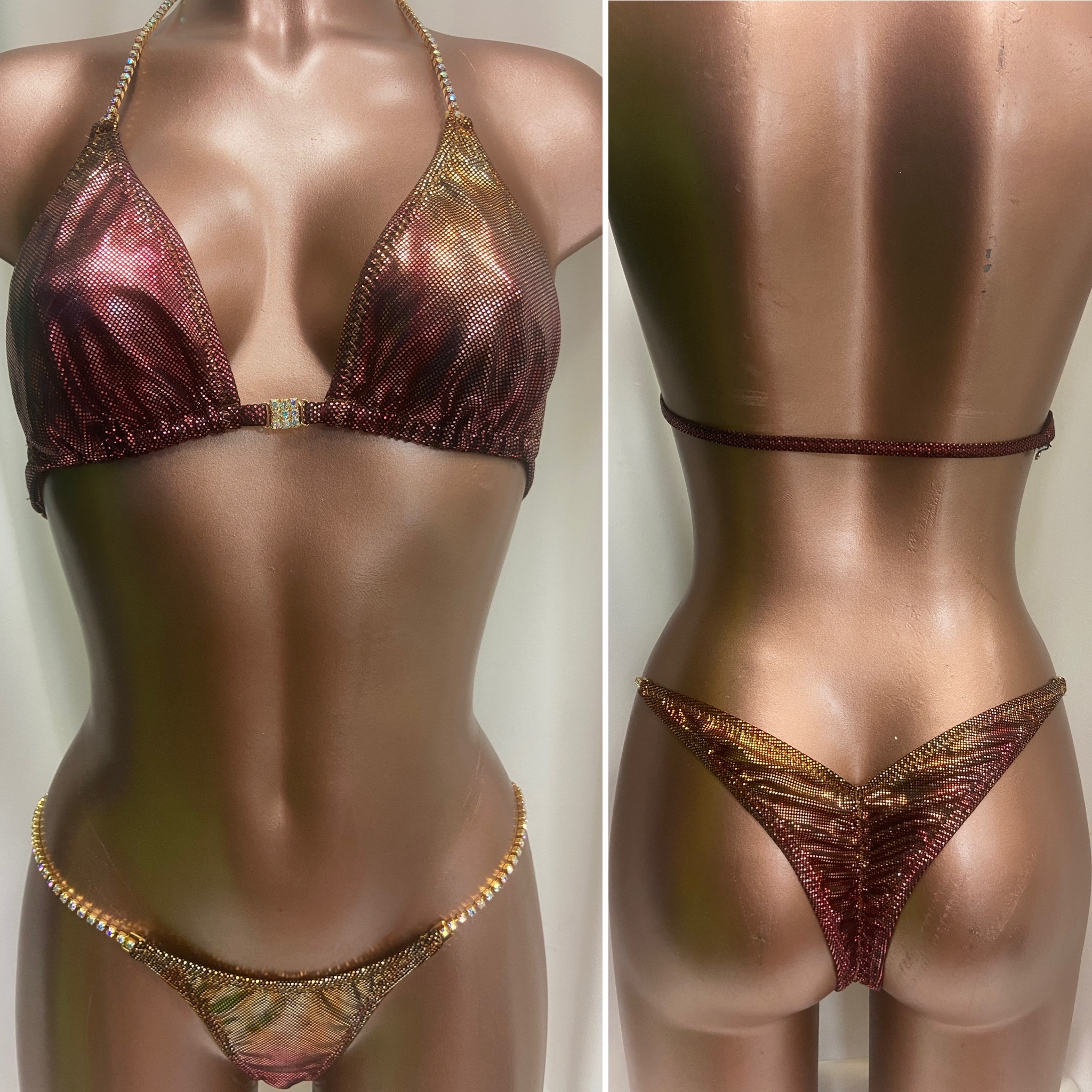 Sold 

$100
C+ slim sliding top
small front, xxsmall arch bottom
18ss connectors crystal ab / gold
Rose gold fade hologram