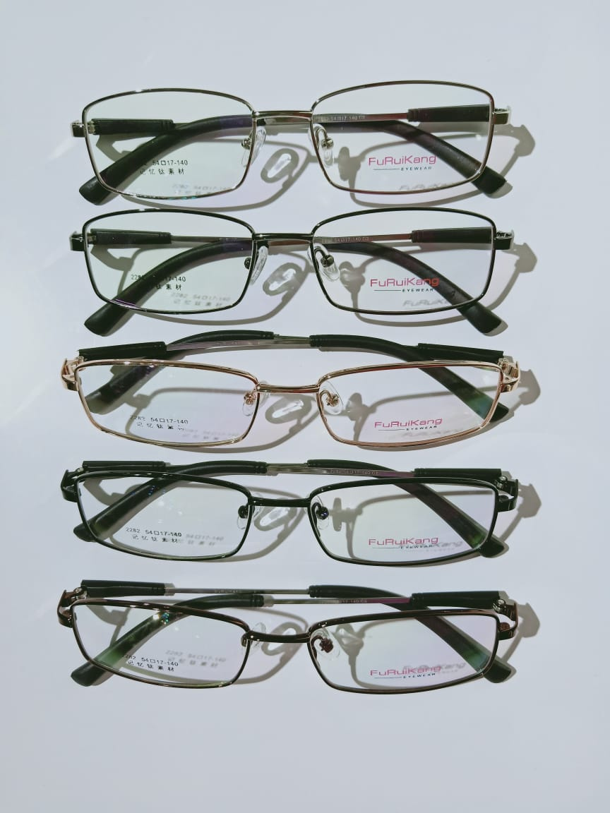 Modelo: 2282
Colores: Negro, Cafe, Gris, Dorado y Plateado