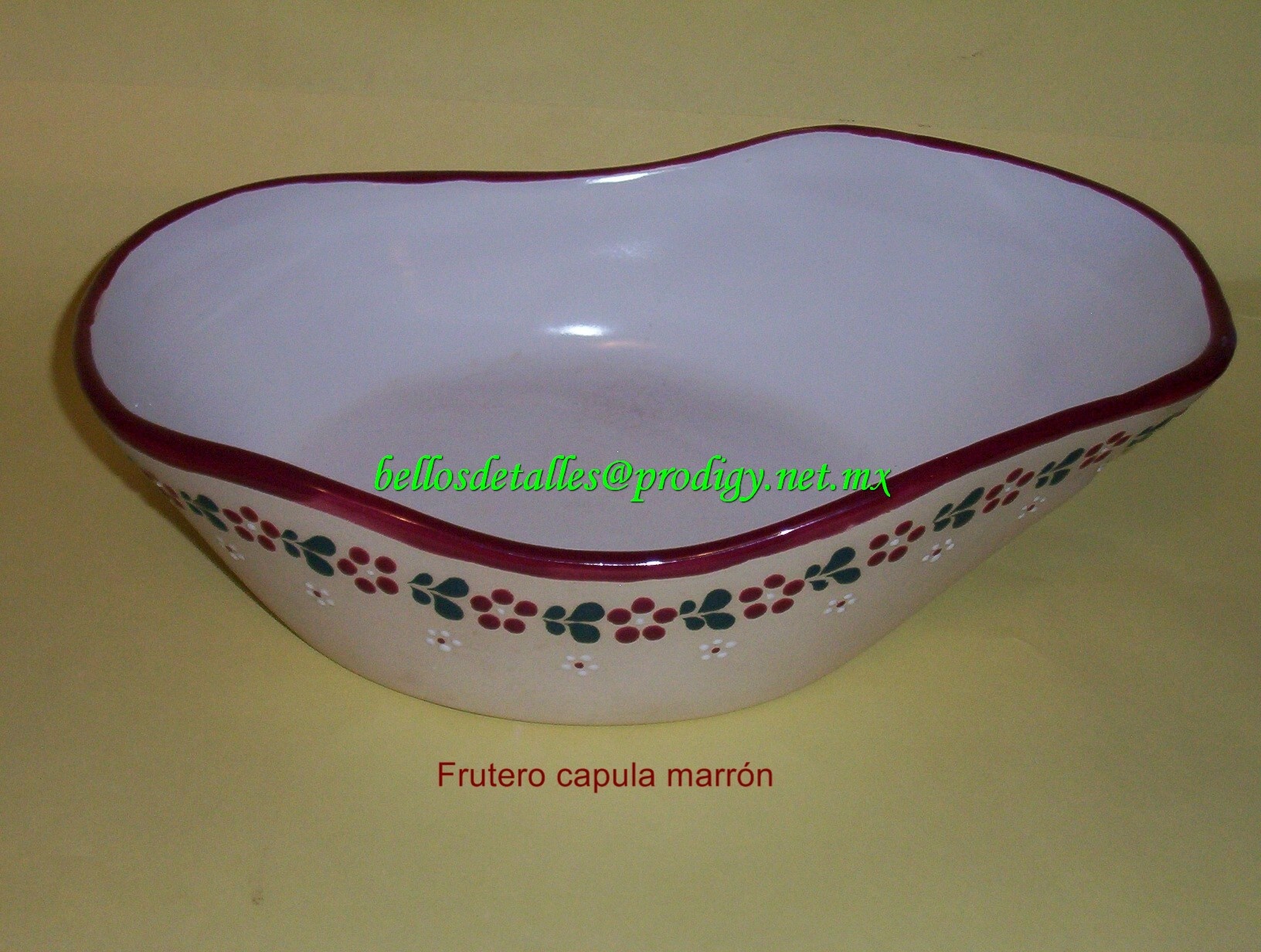 https://0201.nccdn.net/4_2/000/000/057/fca/Frutero-capula-marr--n-1632x1232.jpg