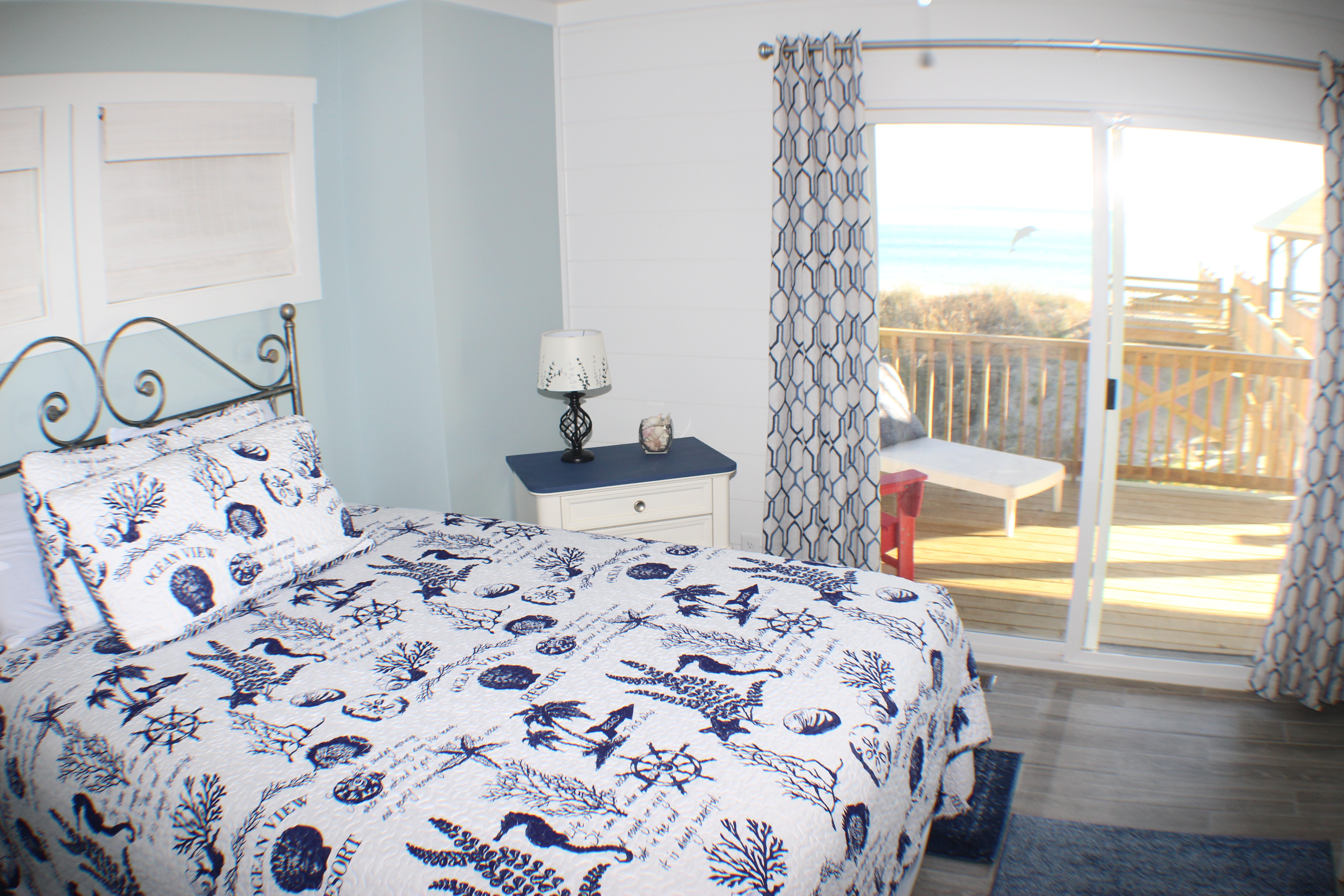 Blue Bedroom with queen bed and Ocean views
