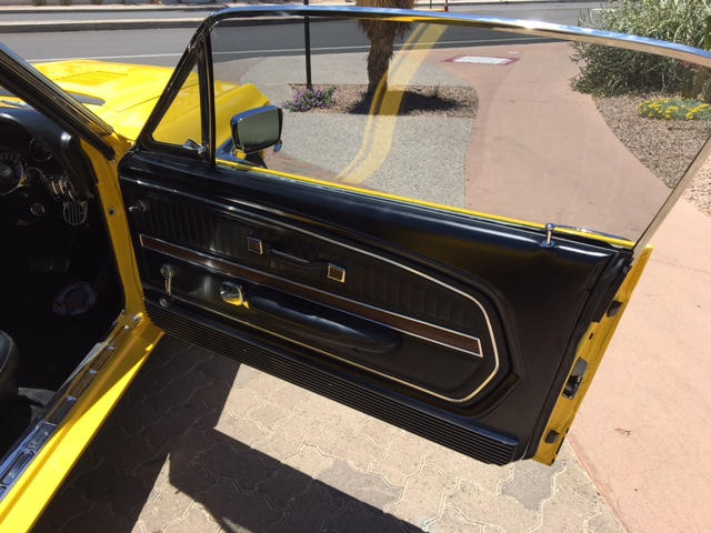 Deluxe interior package!