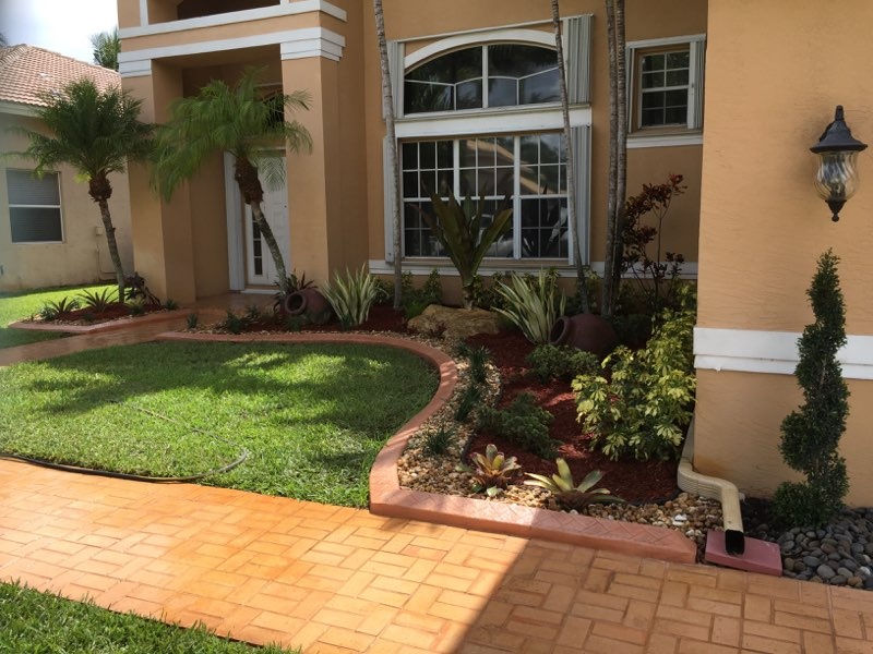 Landscaped House Garden