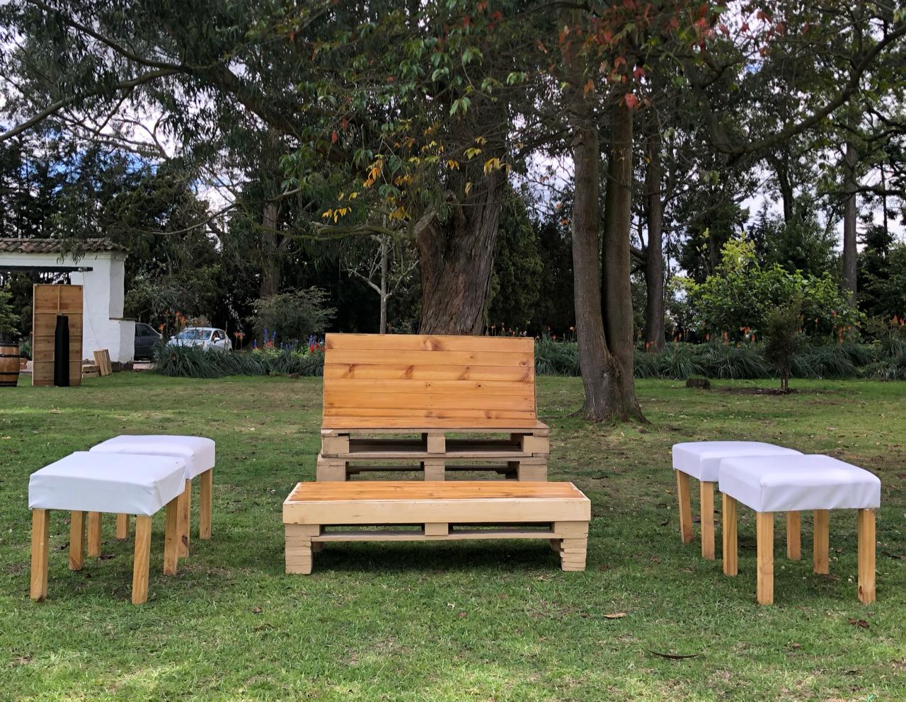 Sillón Picnic Alquiler
50.000
1.17cm Ancho
63cm Profundidad
88Acm Alto