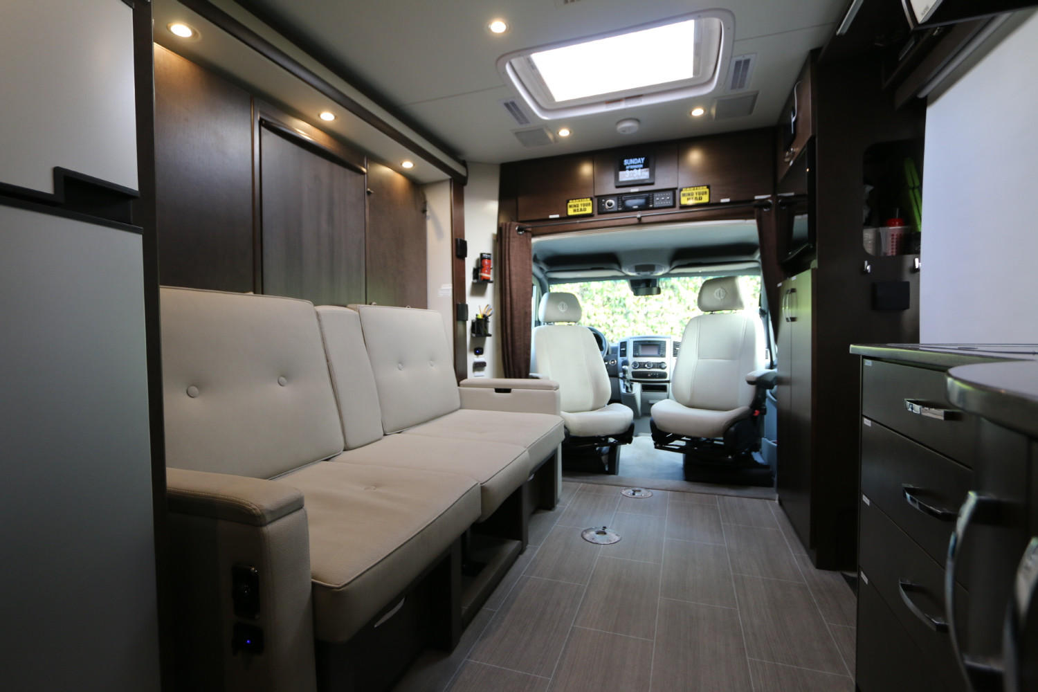                                  Unity Front Area 
                        Couch with Captains Chairs 
                                    Seating for 5