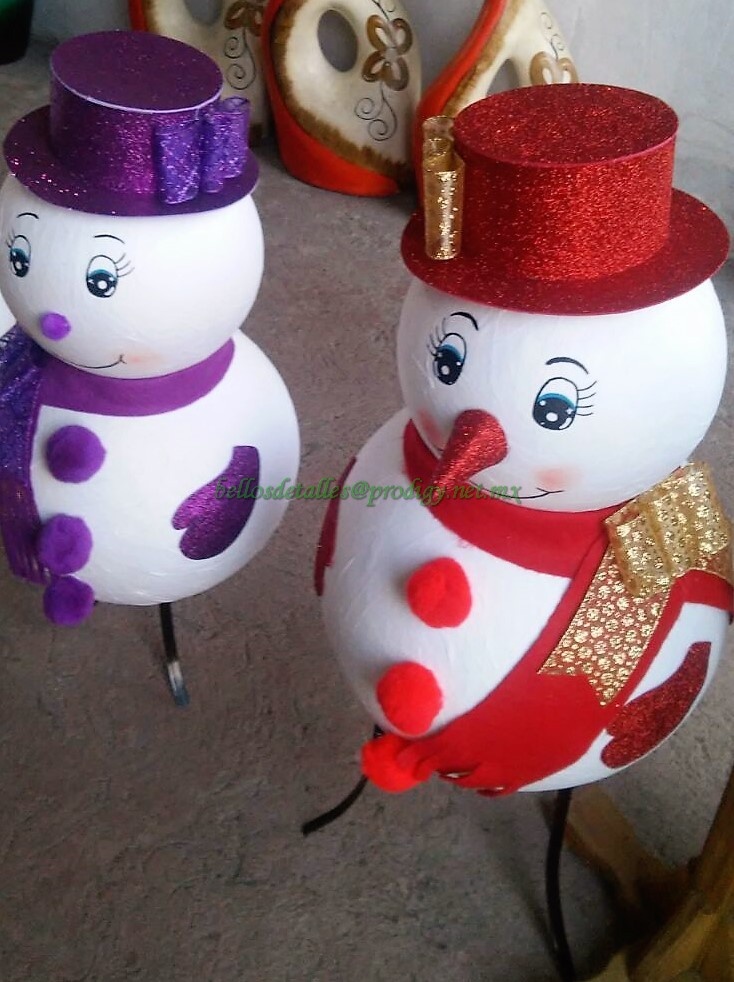 https://0201.nccdn.net/4_2/000/000/05a/a3f/L--mpara-mu--ecos-de-nieve-morado-y-rojo-734x982.jpg