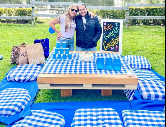 Cojin a Cuadros
Medidas 50x50cm
$5.000 Alquiler