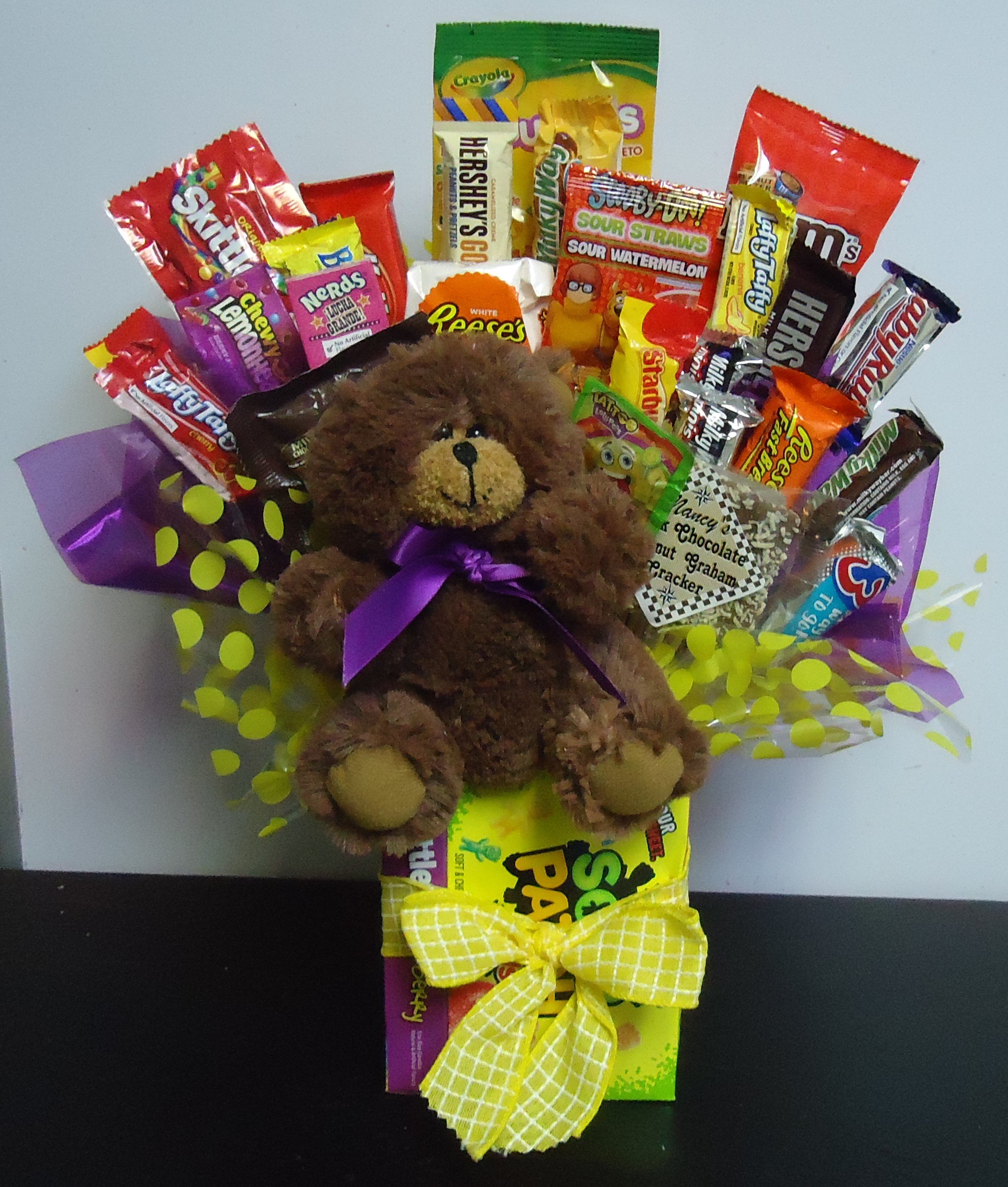 Candy Box Bouquet
   w/ Plush
    $40.00
(Need 24 Hour Notice)