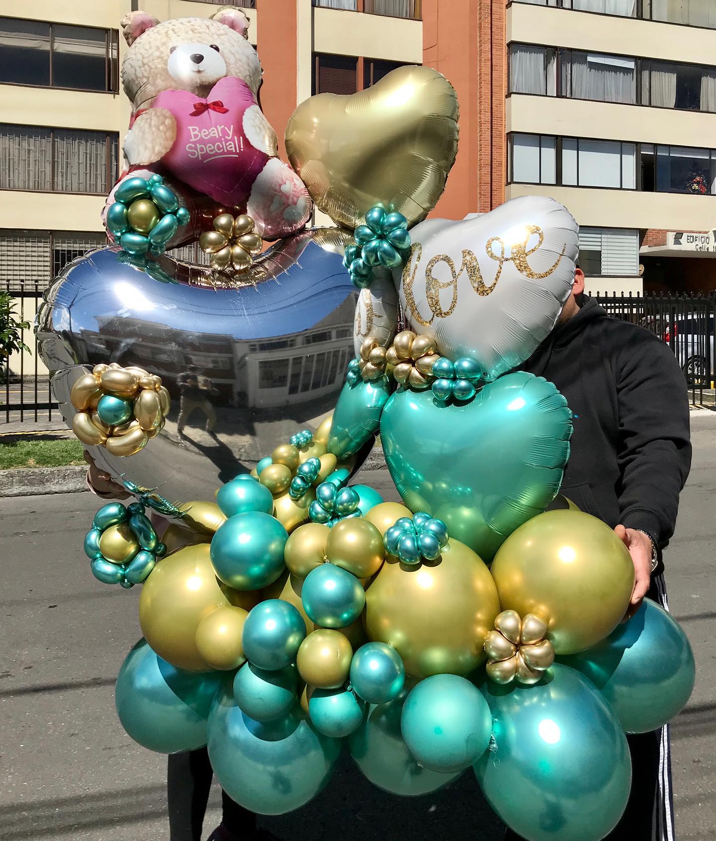 Colombia : 1111 Pesos
Venezuela : 11$
Negociable Segun Diseño