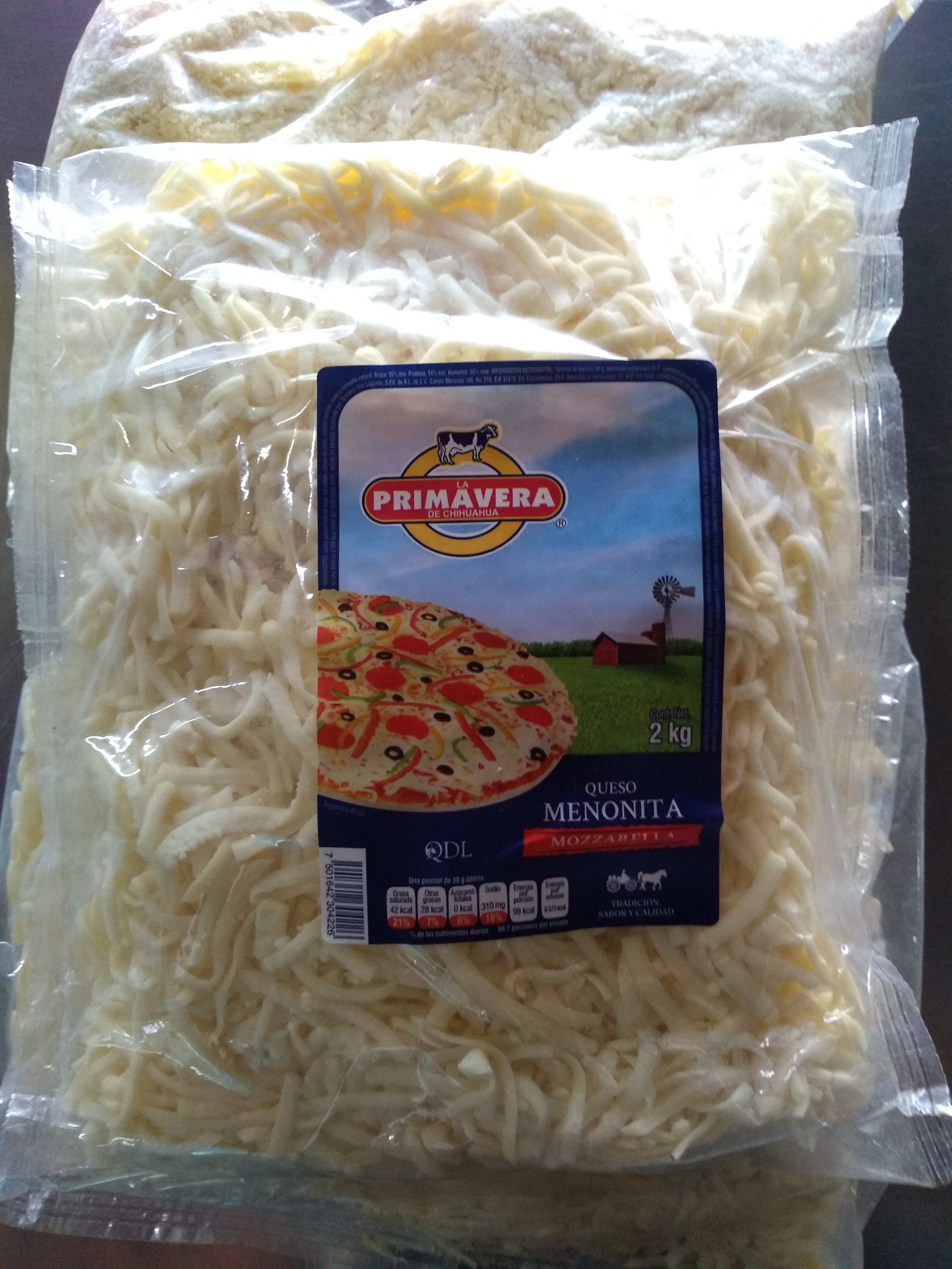 Queso mozzarella rallado. Bolsa de 2 kgs.
$128.00 kilo, precio mayoreo.
$140.00 kilo, precio menudeo.