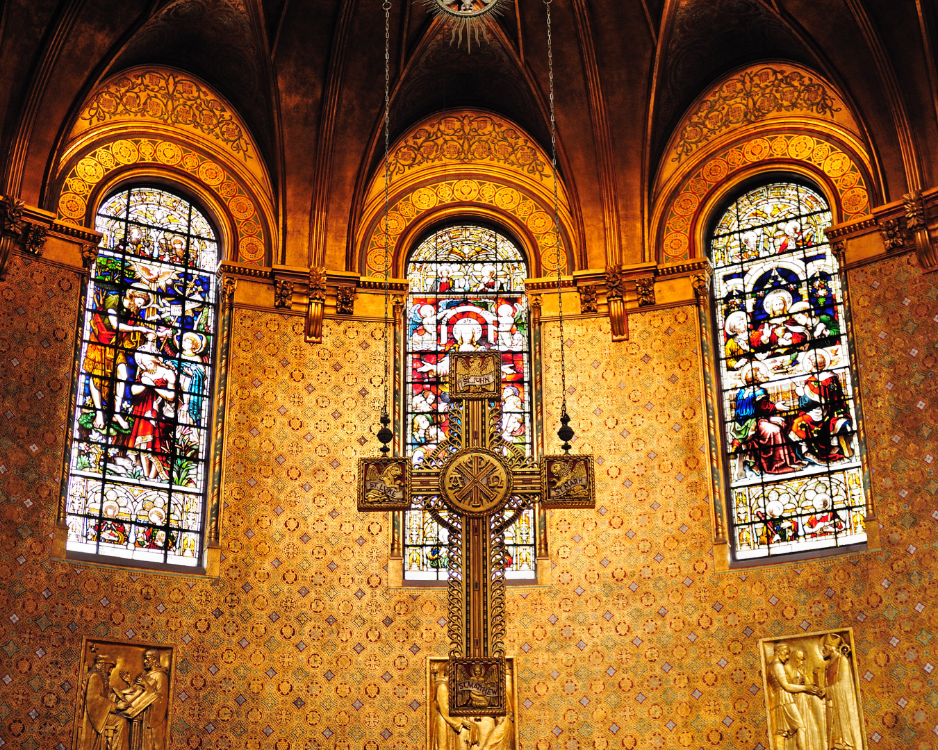 The Holy Trinity - Levittown Christian Church