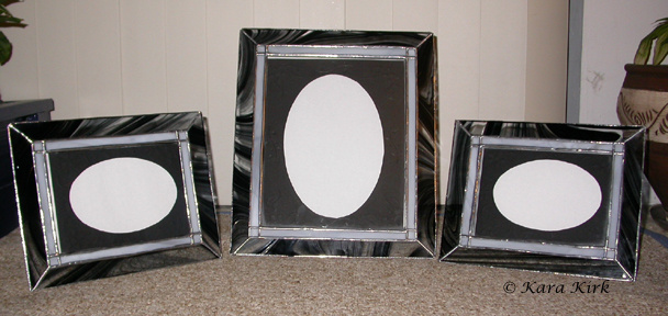 https://0201.nccdn.net/4_2/000/000/05e/0e7/03-10-04-Stained-Glass-Frames-Black-2-4x6-608x288.jpg