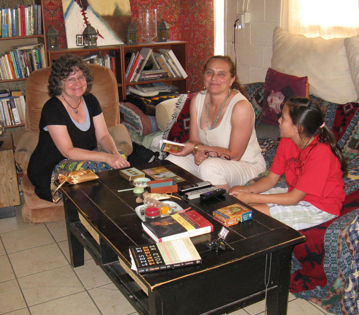 Back home - Lea, Doris and Bri
