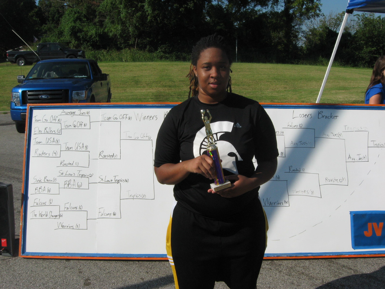 Sportsmanship: Ronald Williams (teammate is pictured)