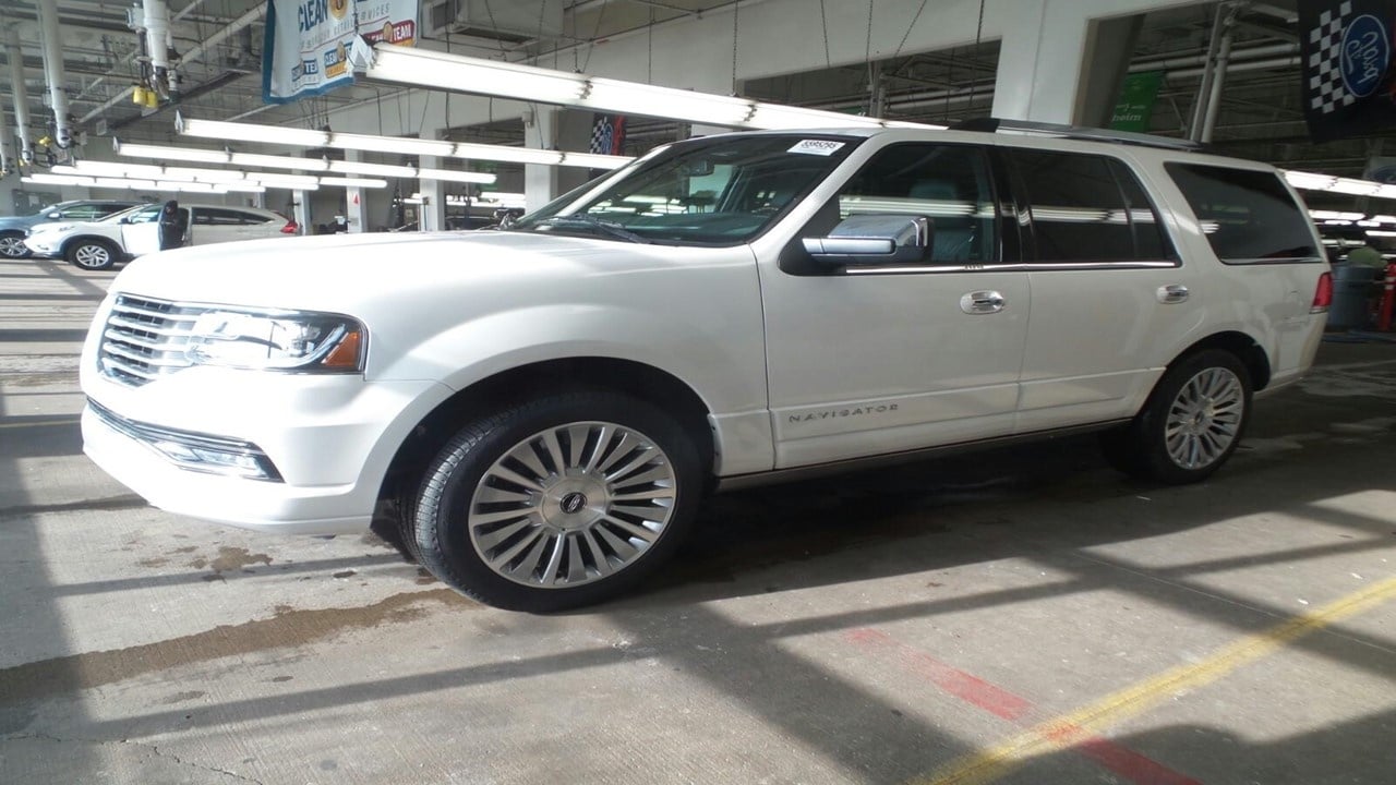 2017 LINCOLN NAVIGATOR 