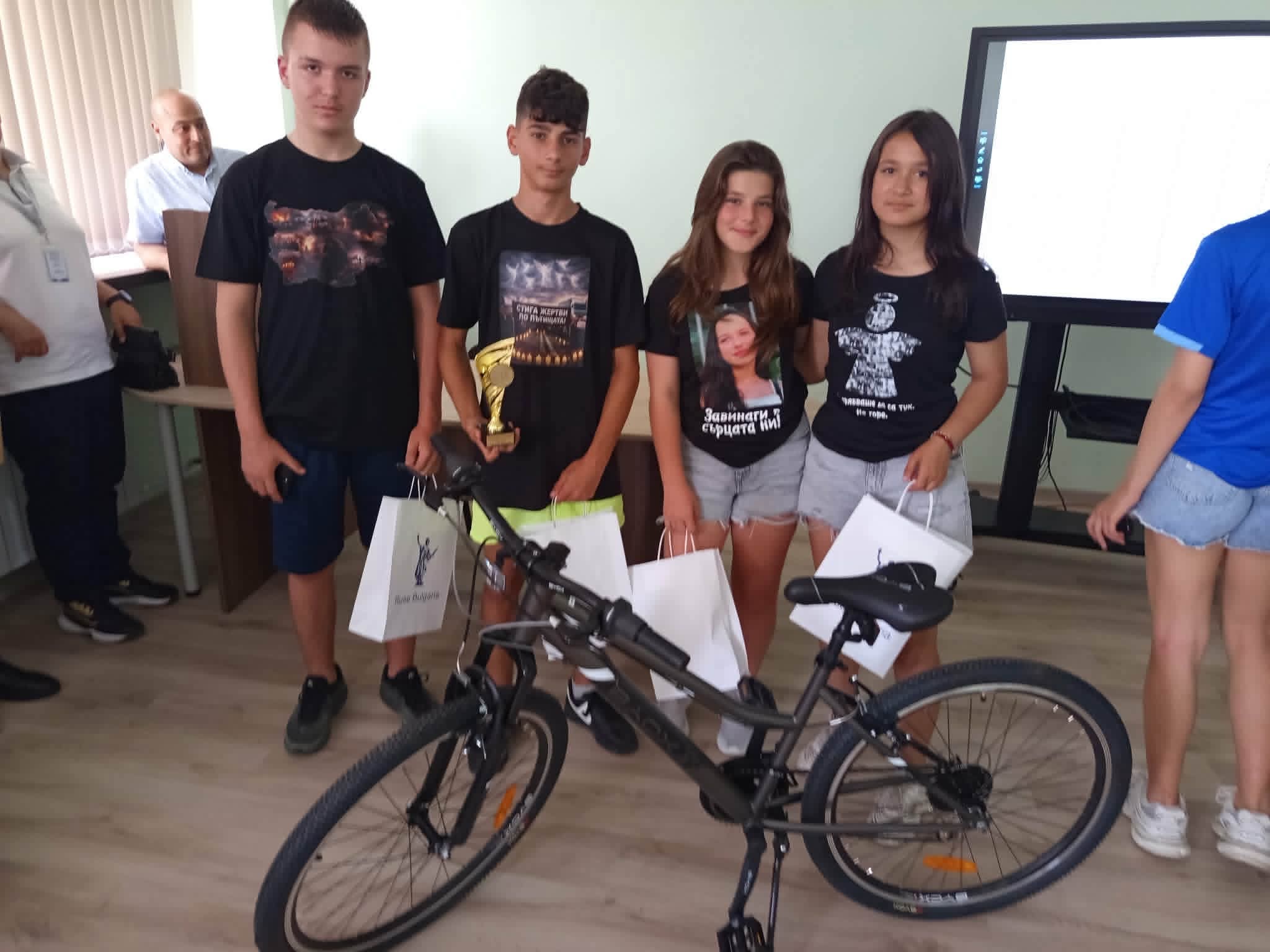 https://0201.nccdn.net/4_2/000/000/05e/0e7/fb_img_1780911121994.jpg