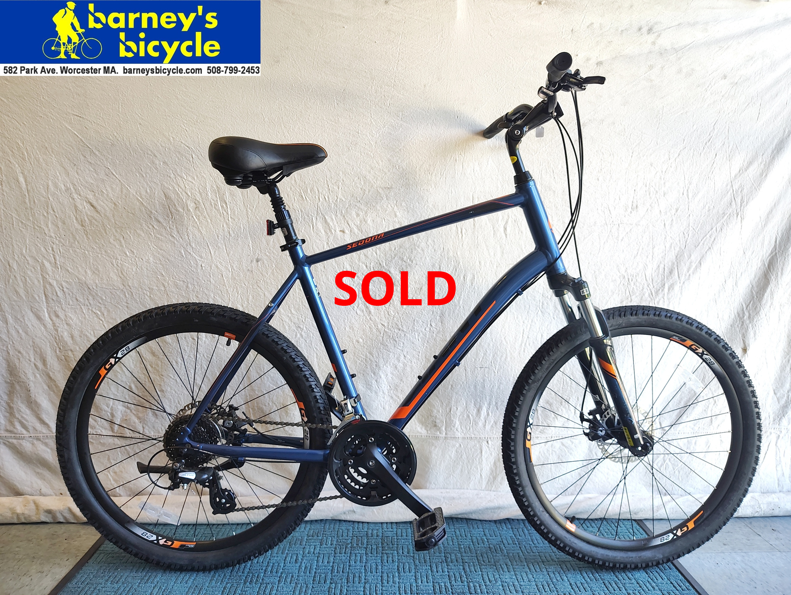 Giant Sedona
Frame Size: 22" XL/ Rider Height: 6'0-6'3
Price: $479.00 (Professionally Tuned)