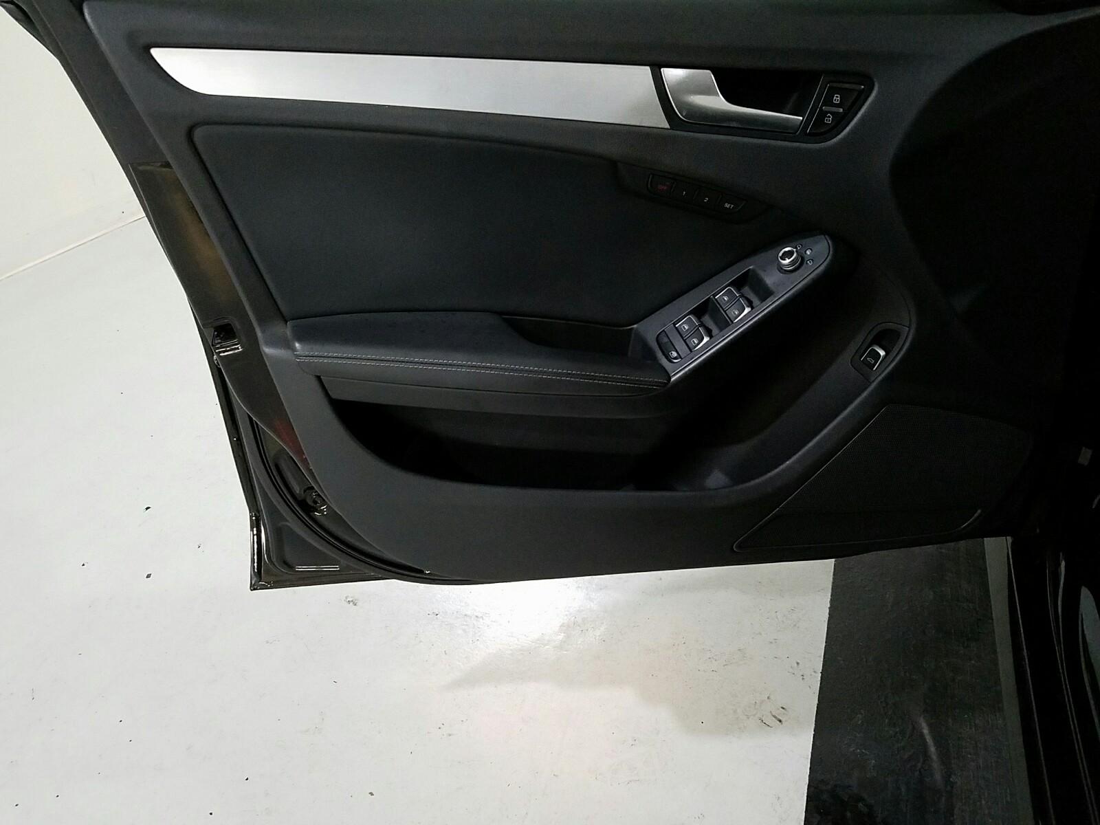 DRIVERDOORPANEL DRIVERDOORPANEL