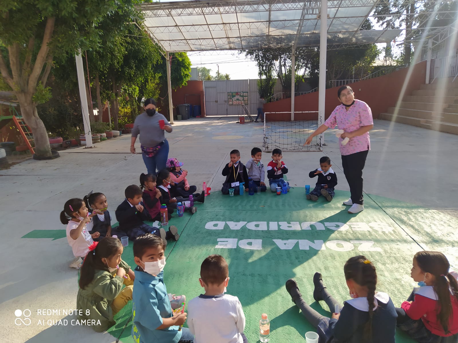 https://0201.nccdn.net/4_2/000/000/060/85f/escuelasconentornossaludables1.jpg