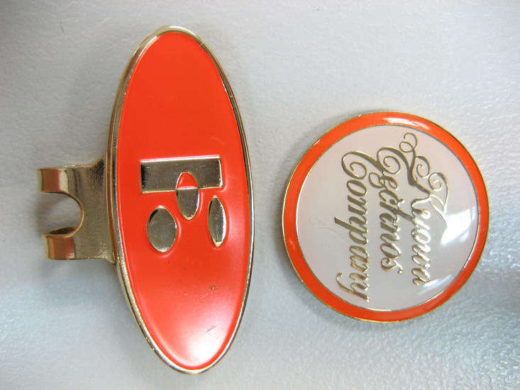 Golf Cap Clip w/ Magnet Marker