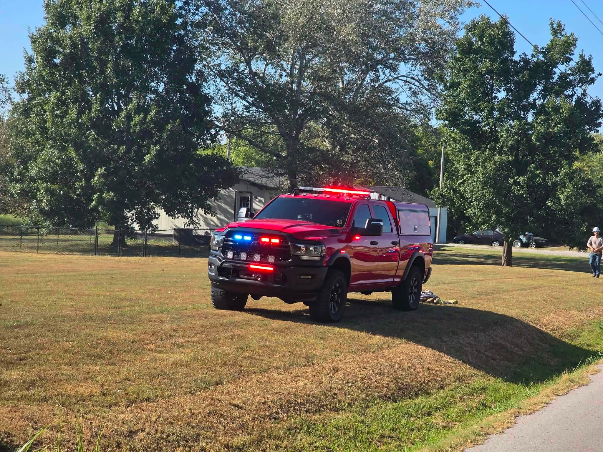 https://0201.nccdn.net/4_2/000/000/061/438/car-1-aka-chief-1-2.jpg