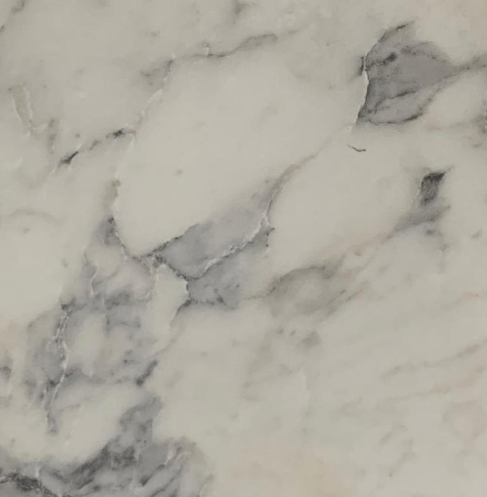 MARMOL BIANCO
ESTILO: CUADRO CHICO