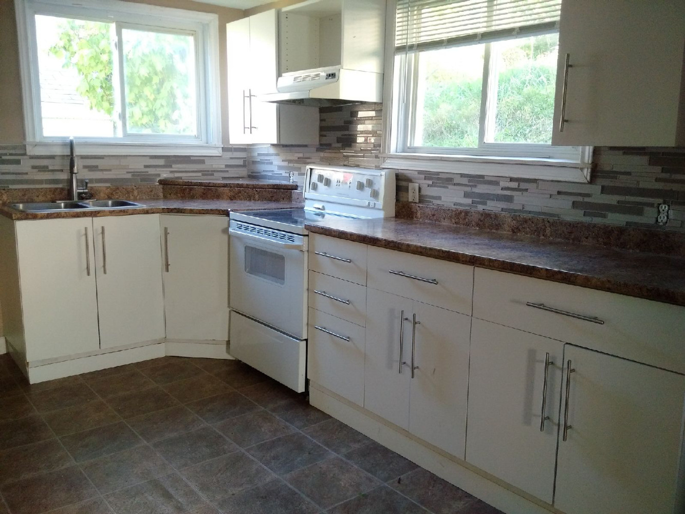 365 Sandy Point Kitchen