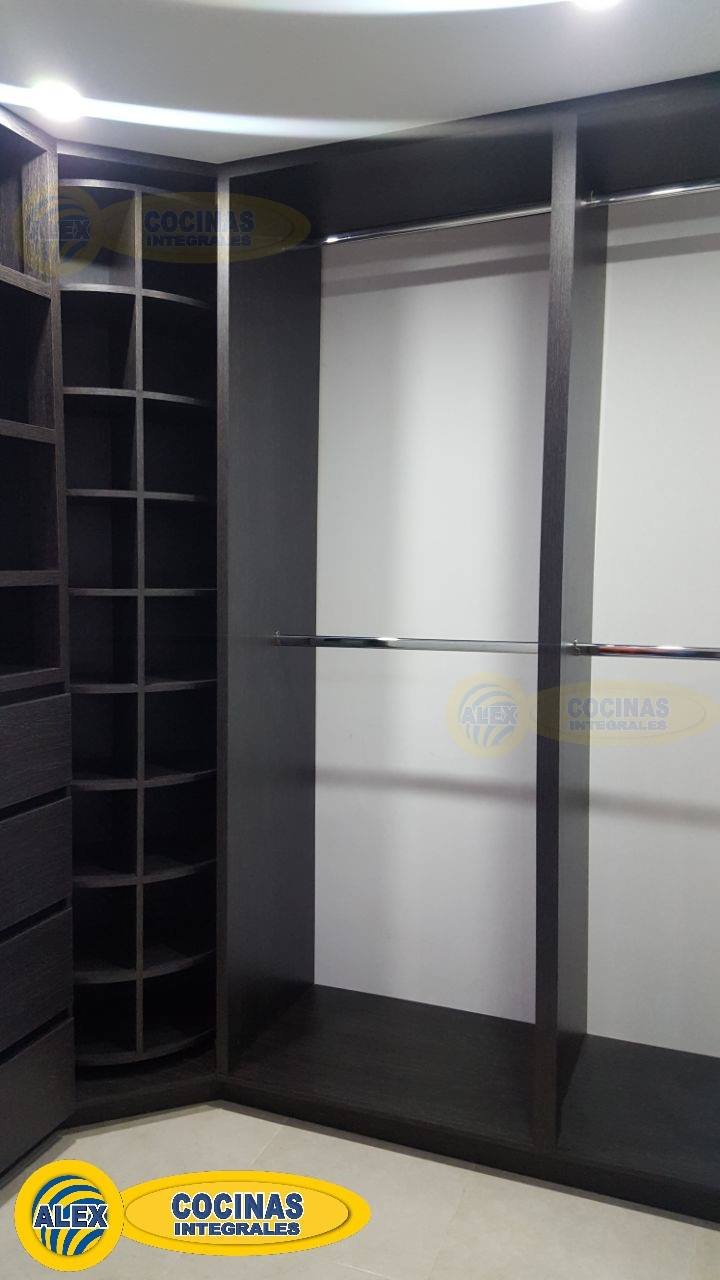 Vestier con zapatero esquinero giratorio color Volcano