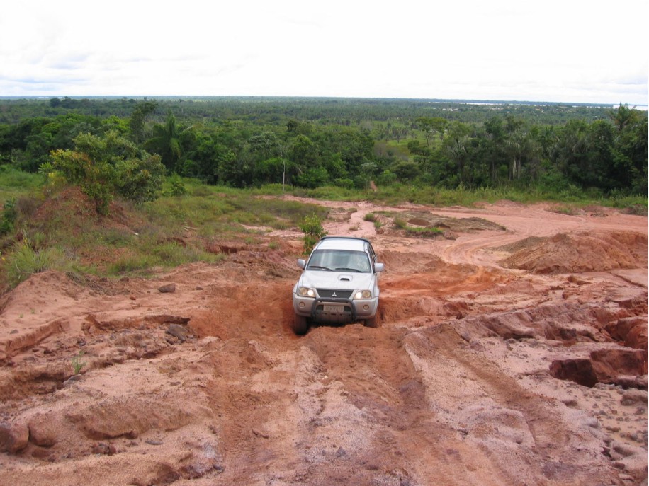 ALMERIM - PA - RIO TINTO
TRAÇÃO 4X4 - GEÓLOGOS 
