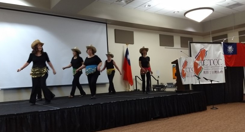 https://0201.nccdn.net/4_2/000/000/064/d40/IMG_1721--Line-Dance-814x441.jpg