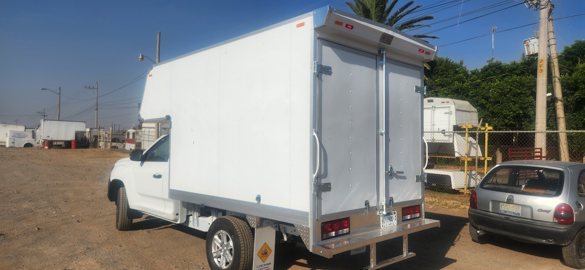 campers volado chasis nissan  