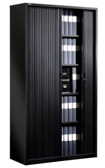 ARMARIO DE PERSIANAS
Estructura metálica.
Color negro.
Puertas corredizas en PVC color negro.
Importado.
.