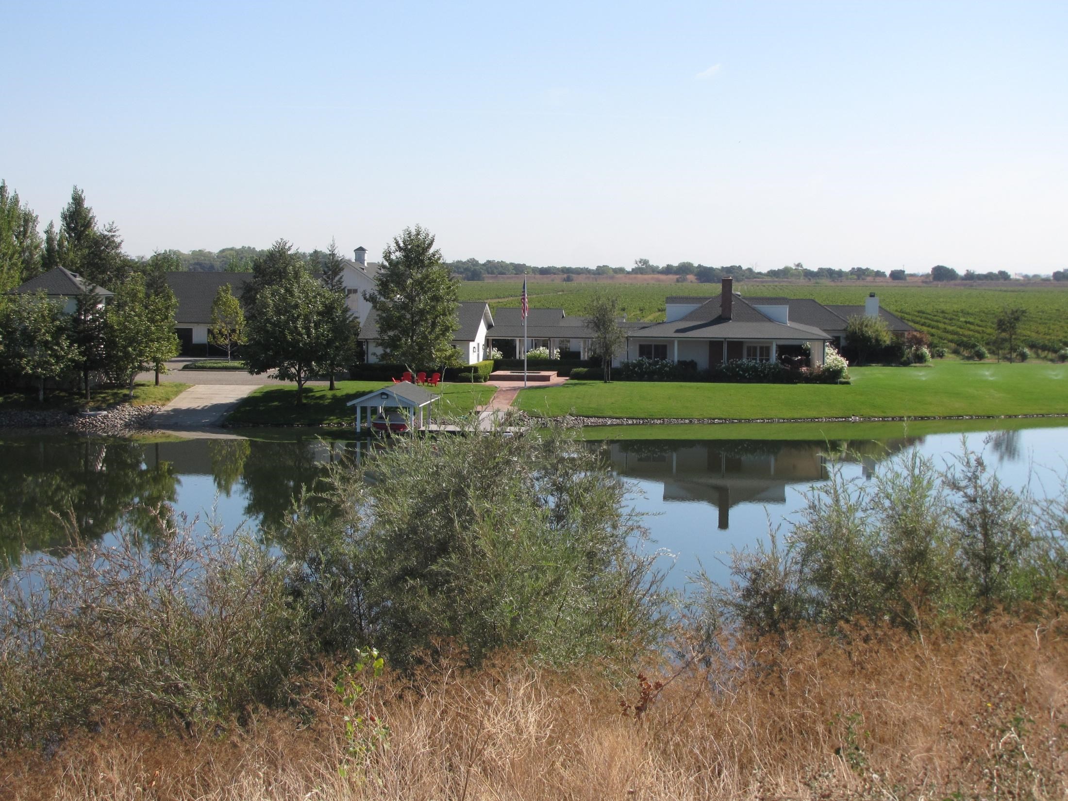 Single-Level Country House