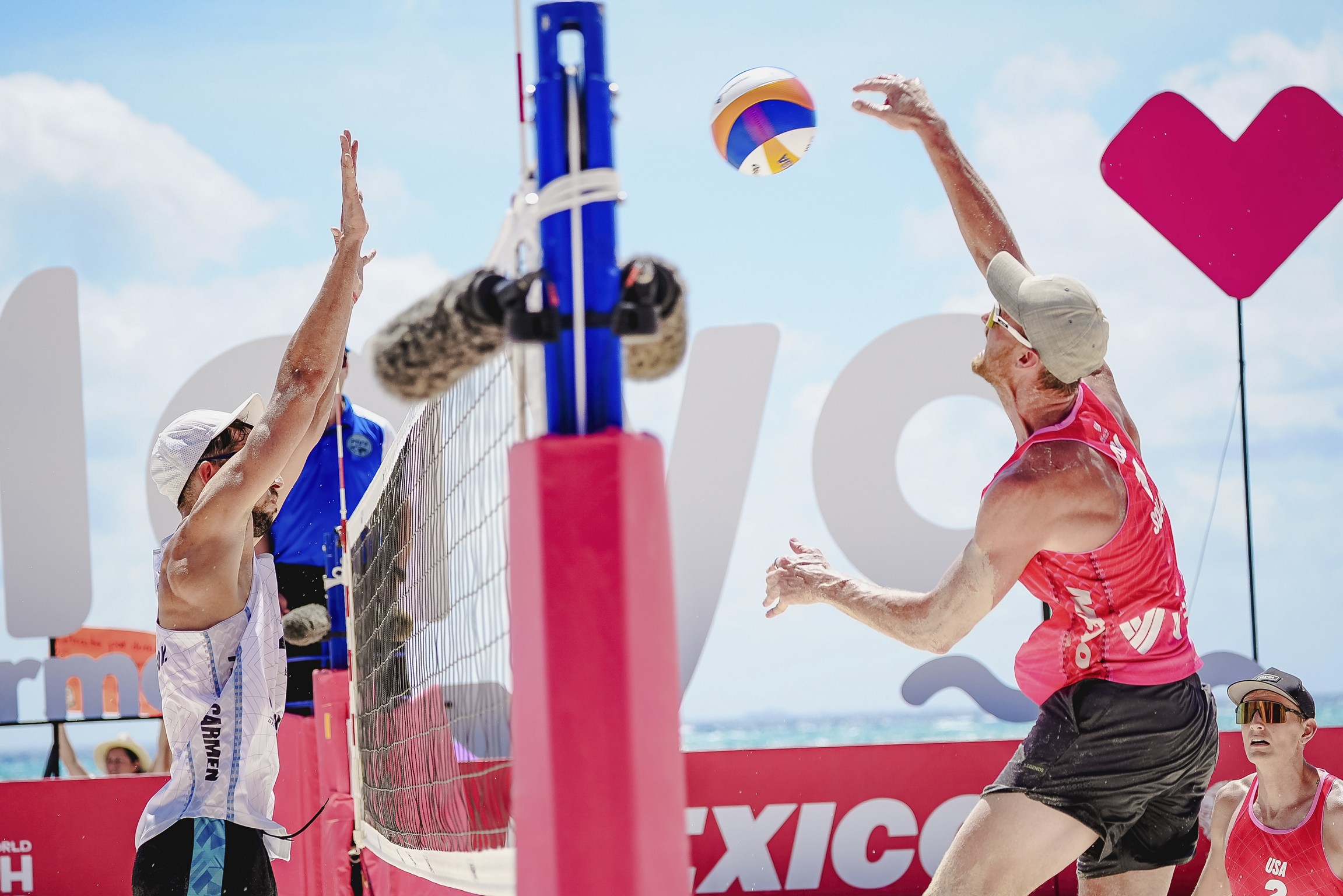 https://0201.nccdn.net/4_2/000/000/06b/a1b/beach-pro-tour-elite-16-playa-151del-carmen.jpg