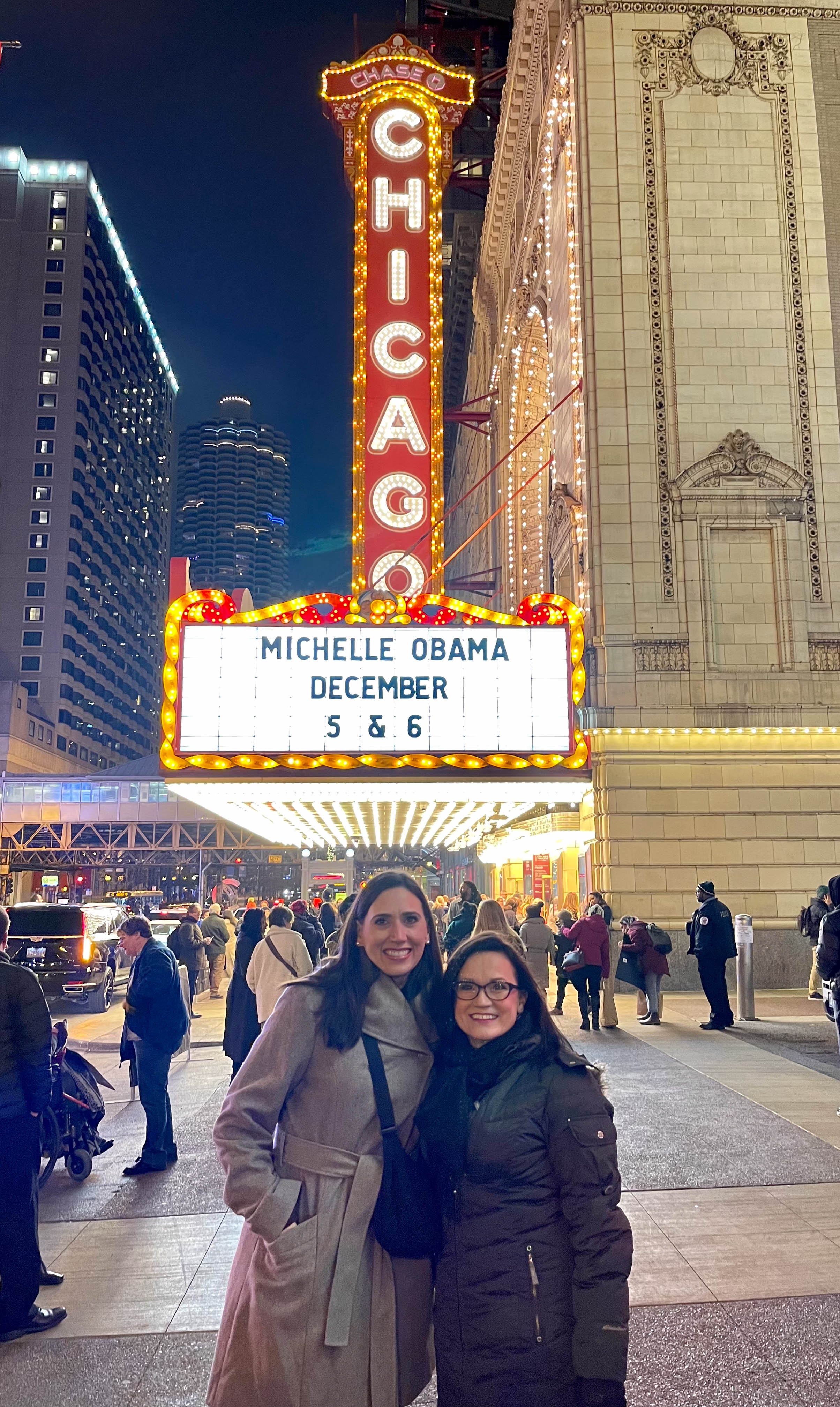 https://0201.nccdn.net/4_2/000/000/06b/a1b/chicago-order-21.jpg