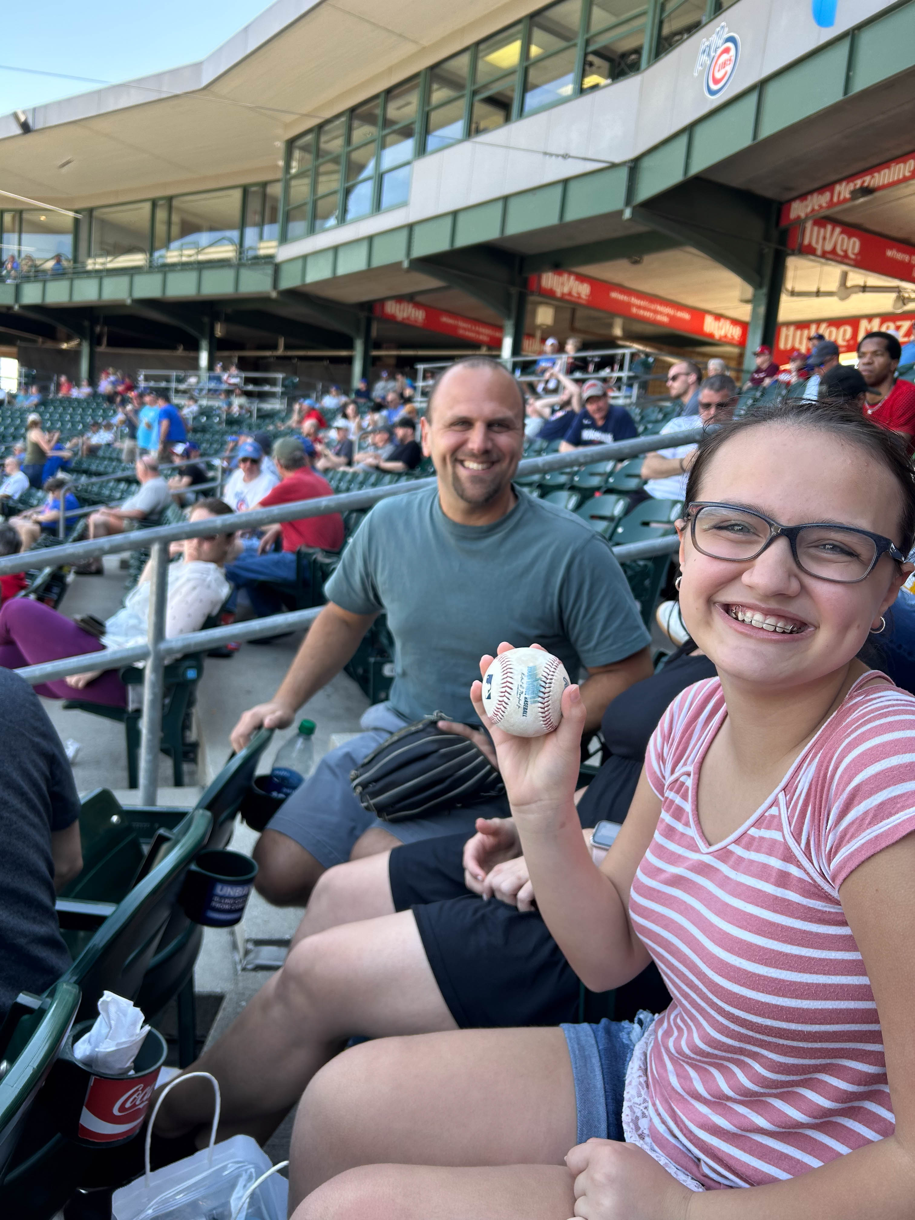 Daddy got a ball for Ariela