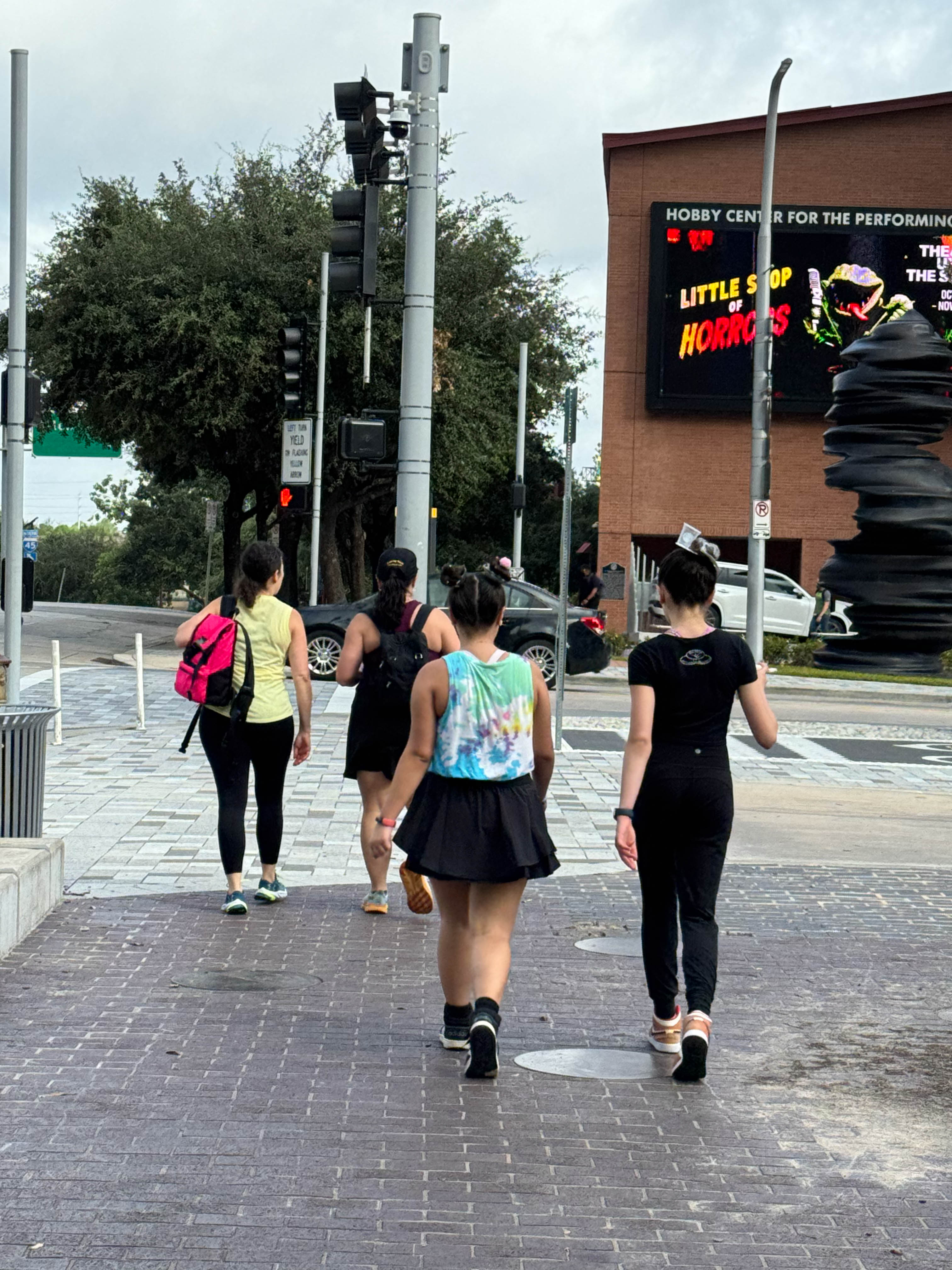 https://0201.nccdn.net/4_2/000/000/06b/a1b/houston-order-143.jpg