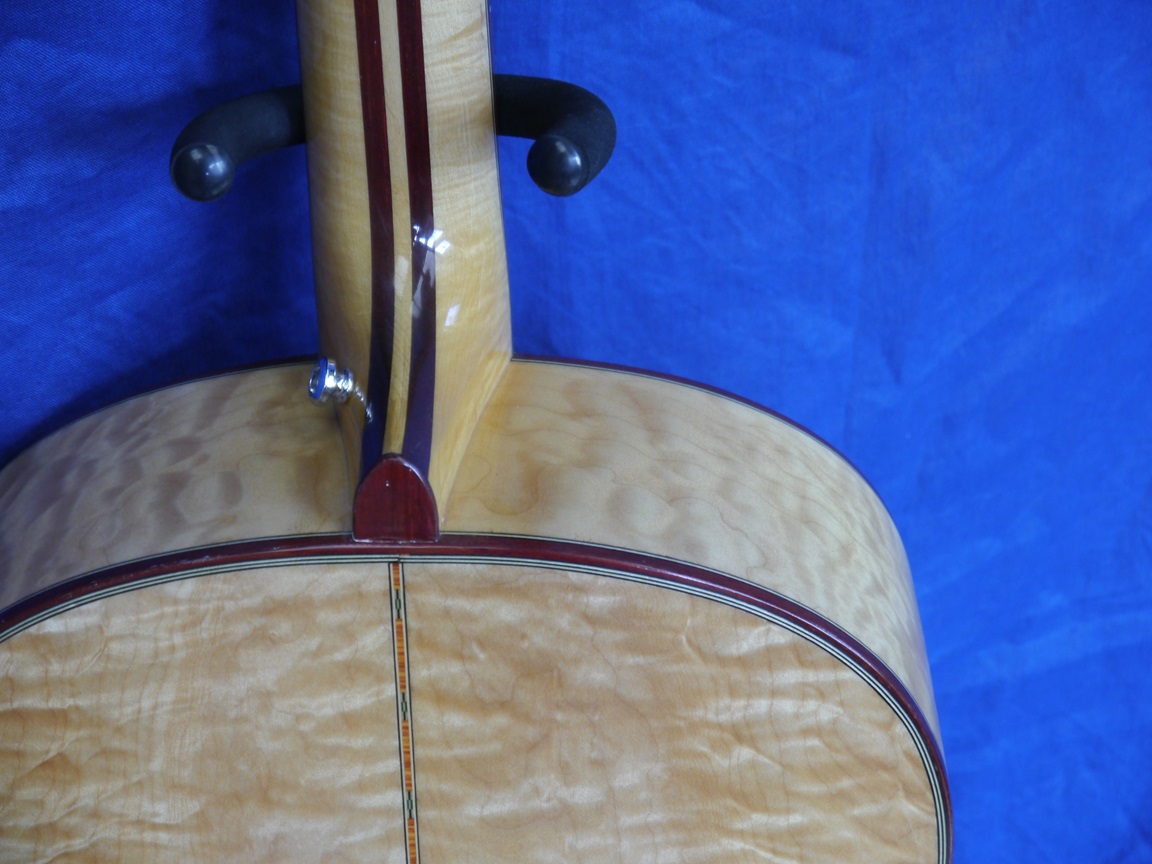 https://0201.nccdn.net/4_2/000/000/06b/a1b/jumbo-quilted-maple-and-purpleheart.jpg