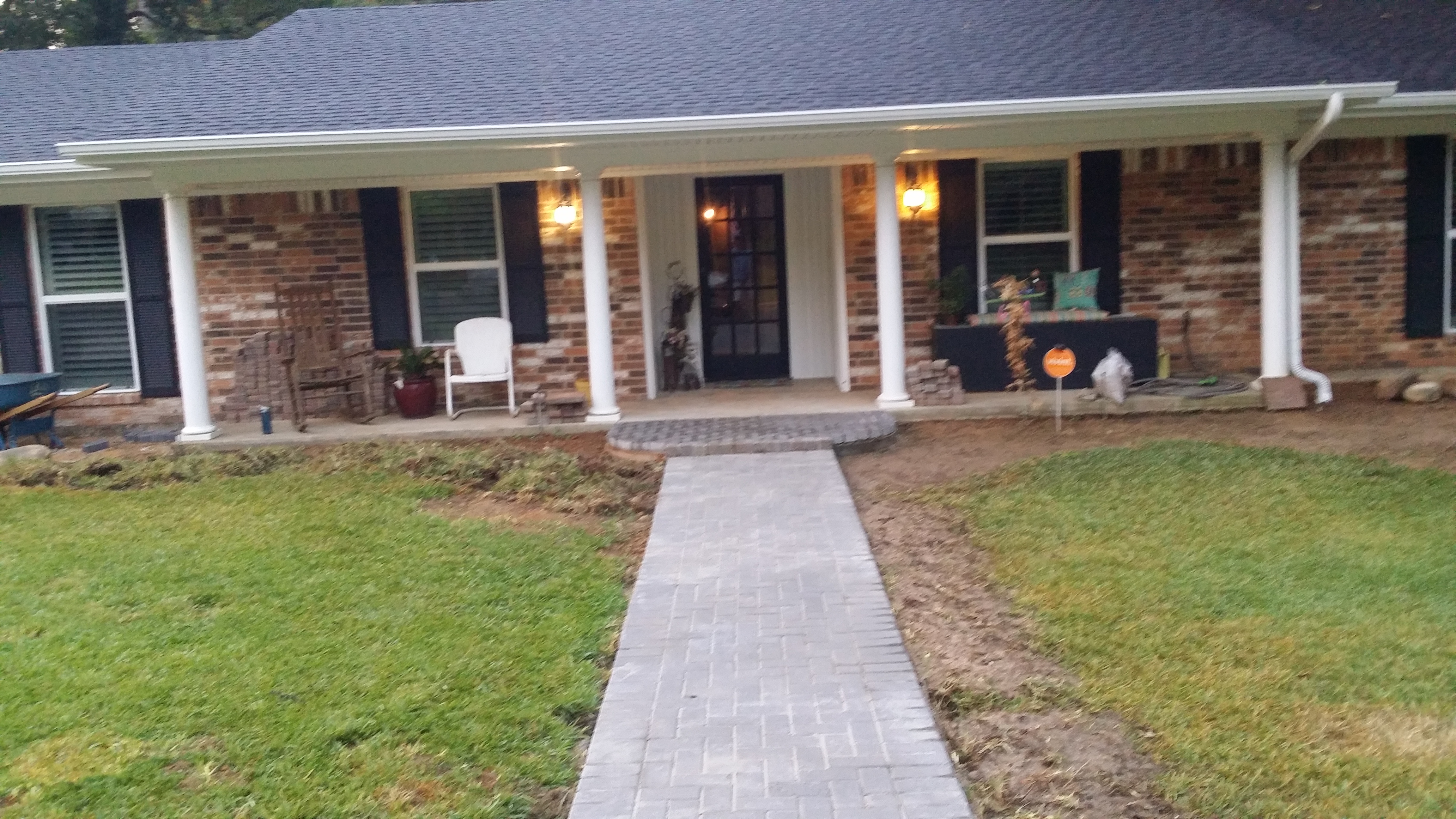 Front Lawn Before Maintenance