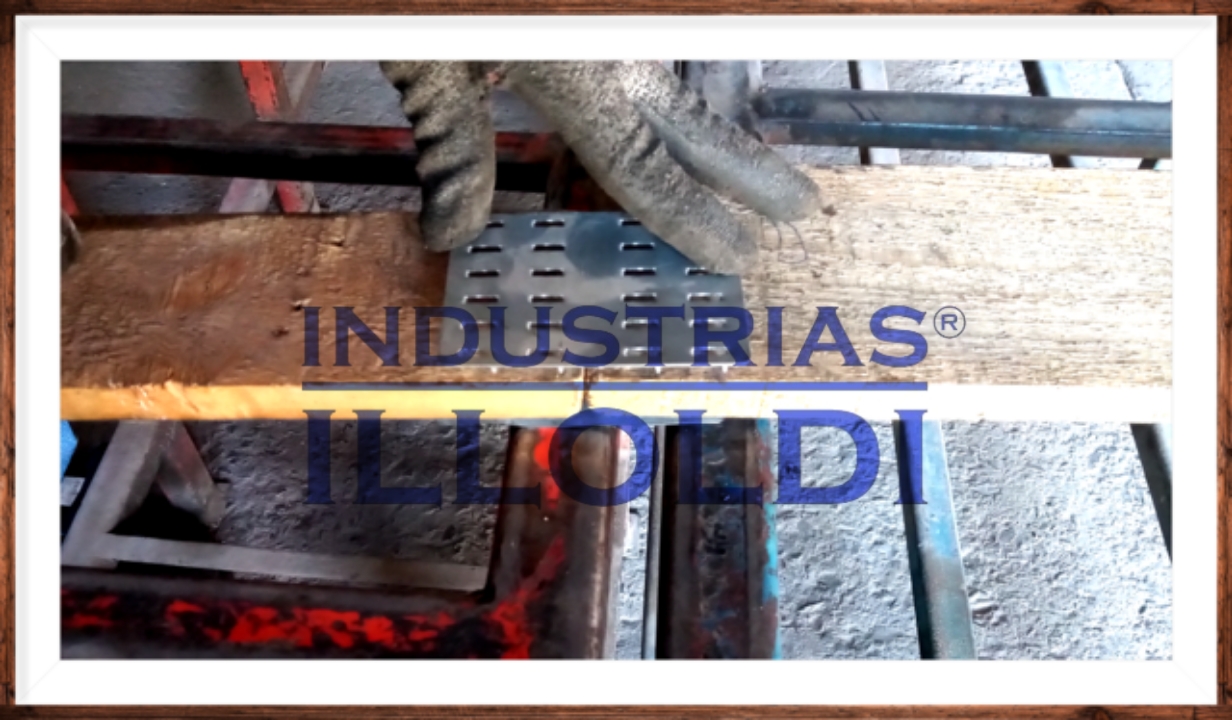 Grapa Dentada® 3"x 4"